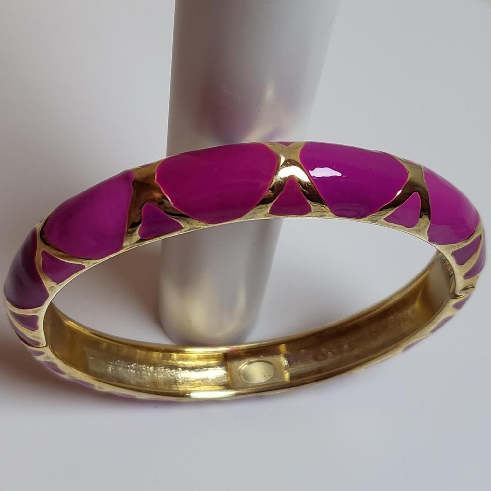Bangle Hinged Bracelet Enamel Magenta and Goldtone